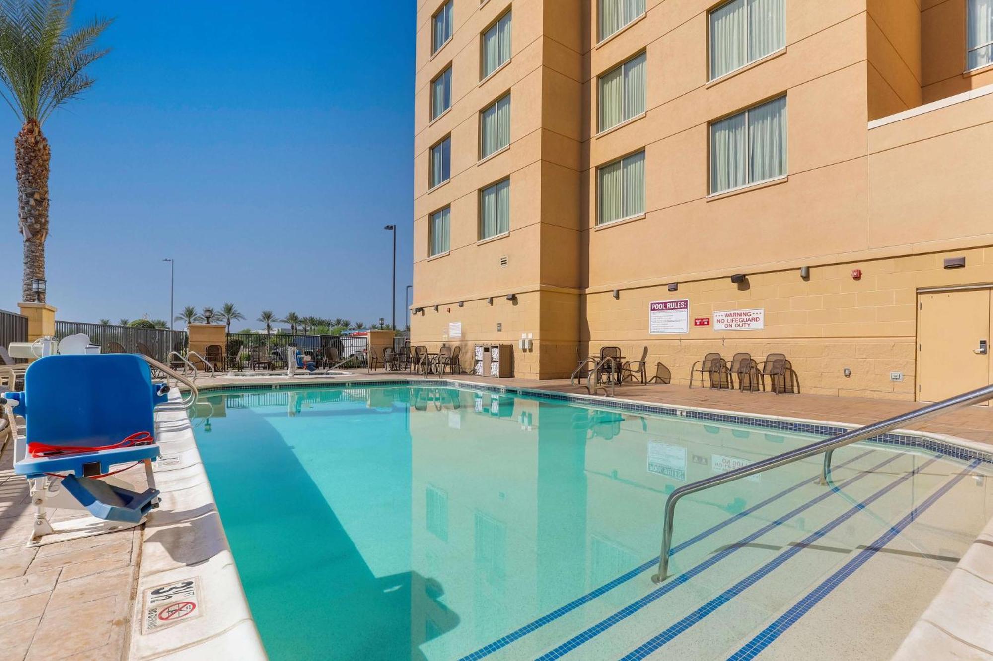 Drury Inn & Suites Phoenix Chandler Fashion Center Εξωτερικό φωτογραφία